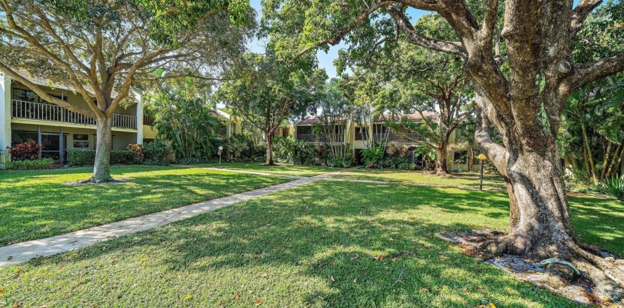 Condominio en Jupiter, Florida, 1 dormitorio  № 2087246