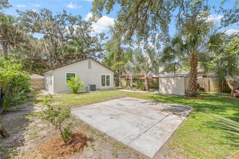 House in Tampa, Florida 2 bedrooms, 70.23 sq.m. № 2104972 - photo 23