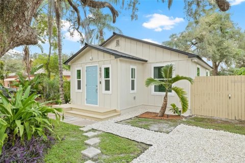 House in Tampa, Florida 2 bedrooms, 70.23 sq.m. № 2104972 - photo 21