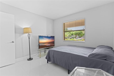 Copropriété à vendre à Coral Springs, Floride: 3 chambres, 102.19 m2 № 2392004 - photo 7