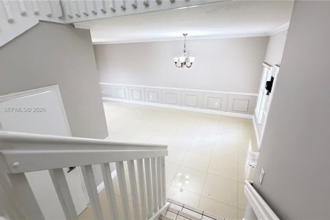 Touwnhouse à louer à Miami, Floride: 3 chambres, 139.45 m2 № 2065691 - photo 12