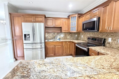 Touwnhouse à louer à Miami, Floride: 3 chambres, 139.45 m2 № 2065691 - photo 8