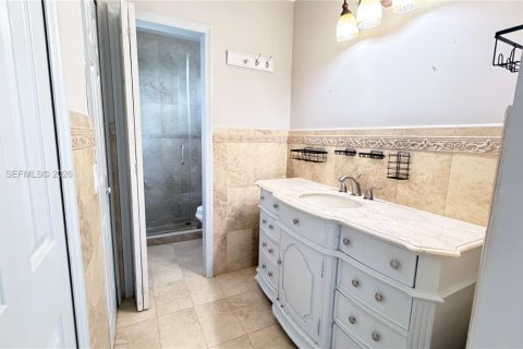 Touwnhouse à louer à Miami, Floride: 3 chambres, 139.45 m2 № 2065691 - photo 16