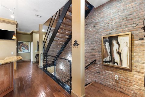 Townhouse in Tarpon Springs, Florida 4 bedrooms, 273.6 sq.m. № 1884472 - photo 6