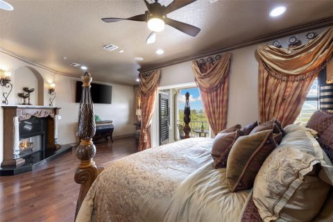 Townhouse in Tarpon Springs, Florida 4 bedrooms, 273.6 sq.m. № 1884472 - photo 24