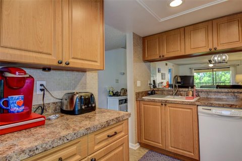 Copropriété à vendre à Tarpon Springs, Floride: 2 chambres, 104.52 m2 № 1784283 - photo 19