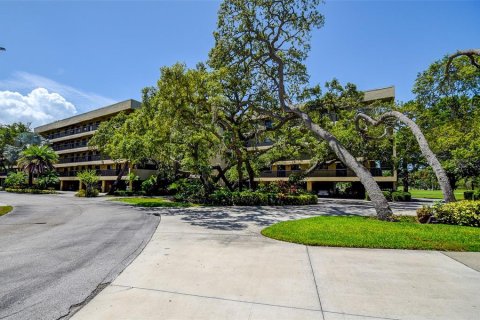 Copropriété à vendre à Tarpon Springs, Floride: 2 chambres, 104.52 m2 № 1784283 - photo 1