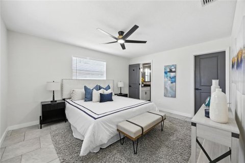 Casa en venta en Saint Petersburg, Florida, 4 dormitorios, 147.34 m2 № 1873435 - foto 26