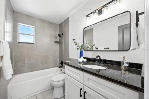 Casa en venta en Saint Petersburg, Florida, 4 dormitorios, 147.34 m2 № 1873435 - foto 25