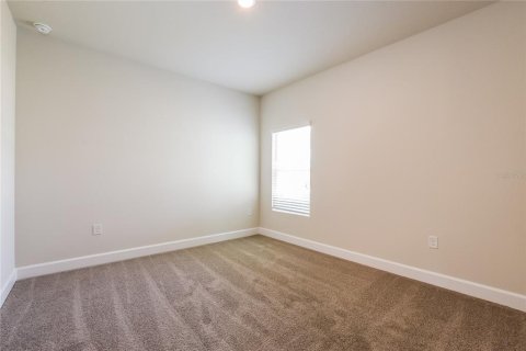 Villa ou maison à louer à Wildwood, Floride: 3 chambres, 194.63 m2 № 1751574 - photo 10