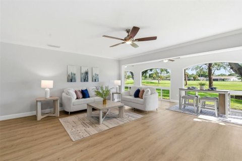 House in Sarasota, Florida 3 bedrooms, 170.75 sq.m. № 2152214 - photo 3