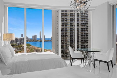 Купить кондоминиум в Авентура, Флорида 3 спальни, 242.29м2, № 1984939 - фото 14