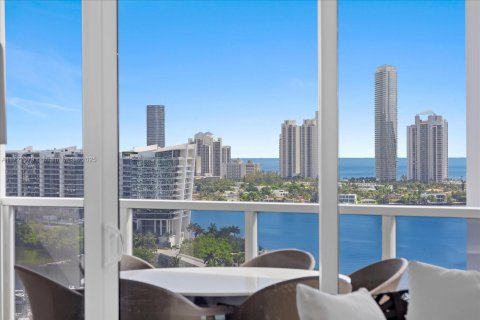 Купить кондоминиум в Авентура, Флорида 3 спальни, 242.29м2, № 1984939 - фото 27