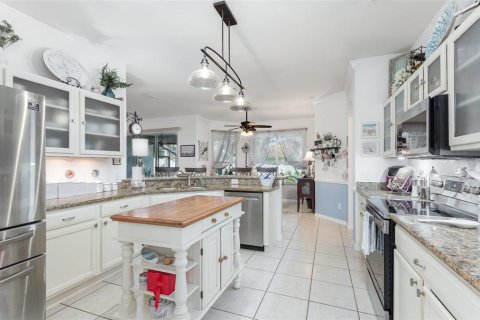 Villa ou maison à vendre à DeLand, Floride: 3 chambres, 225.85 m2 № 1902940 - photo 2