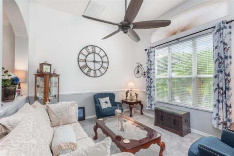 Villa ou maison à vendre à DeLand, Floride: 3 chambres, 225.85 m2 № 1902940 - photo 10
