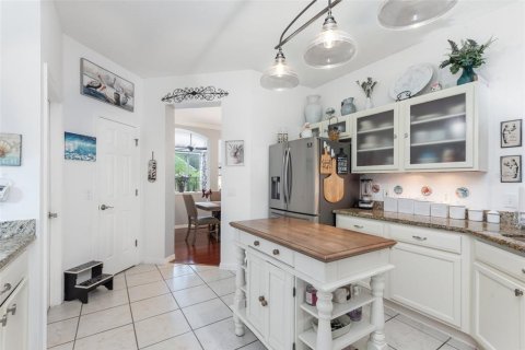Villa ou maison à vendre à DeLand, Floride: 3 chambres, 225.85 m2 № 1902940 - photo 4