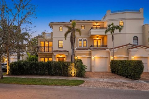 Touwnhouse à Fort Lauderdale, Floride 3 chambres, 299.89 m2 № 2272486