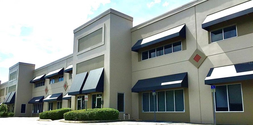 Propiedad comercial en Orlando, Florida 34.93 m2 № 1829483