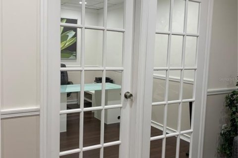 Propiedad comercial en alquiler en Orlando, Florida, 34.93 m2 № 1829483 - foto 6