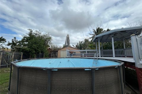 Casa en alquiler en Miami, Florida, 2 dormitorios, 150.97 m2 № 1992841 - foto 25