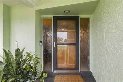 Villa ou maison à vendre à Largo, Floride: 4 chambres, 198.35 m2 № 2410447 - photo 10
