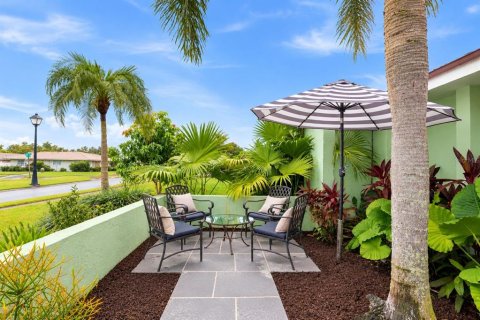 Villa ou maison à vendre à Largo, Floride: 4 chambres, 198.35 m2 № 2410447 - photo 9