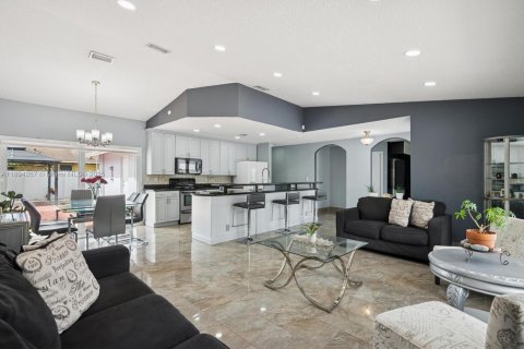 Casa en venta en Deerfield Beach, Florida, 3 dormitorios, 121.61 m2 № 1946080 - foto 8