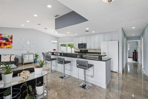 Casa en venta en Deerfield Beach, Florida, 3 dormitorios, 121.61 m2 № 1946080 - foto 3