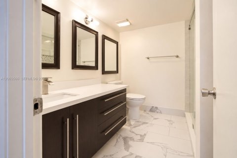 Villa ou maison à louer à Oakland Park, Floride: 3 chambres, 126.25 m2 № 2281653 - photo 22