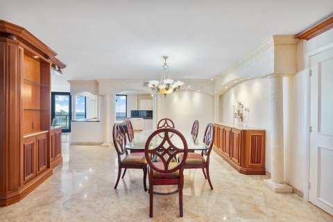 Купить кондоминиум в Лодердейл-бай-те-Си, Флорида 1 комната, 310.29м2, № 2086535 - фото 10