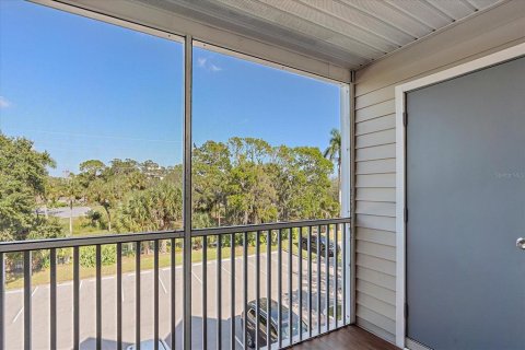 Condominio en alquiler en Sarasota, Florida, 2 dormitorios, 113.71 m2 № 1718138 - foto 26