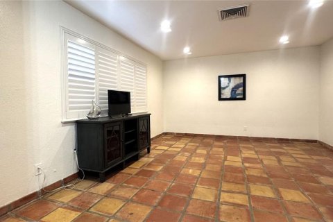 Villa ou maison à louer à Seminole, Floride: 3 chambres, 198.53 m2 № 2385907 - photo 16