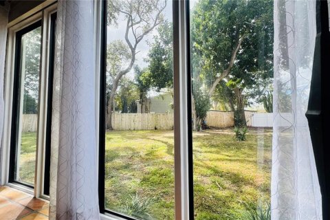 Villa ou maison à louer à Seminole, Floride: 3 chambres, 198.53 m2 № 2385907 - photo 8