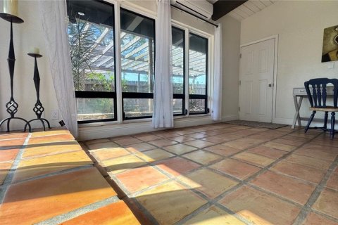 Villa ou maison à louer à Seminole, Floride: 3 chambres, 198.53 m2 № 2385907 - photo 12