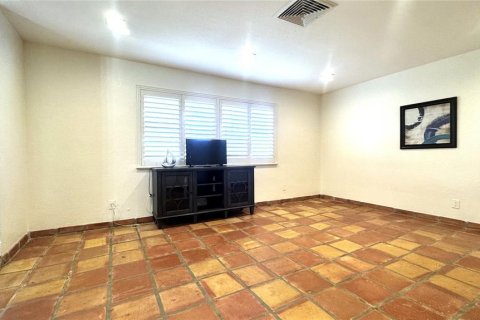 Villa ou maison à louer à Seminole, Floride: 3 chambres, 198.53 m2 № 2385907 - photo 15