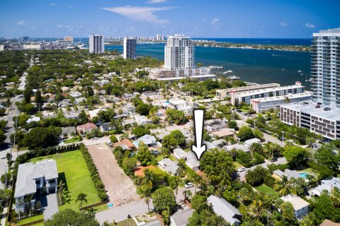 Casa en venta en West Palm Beach, Florida, 2 dormitorios, 87.61 m2 № 2275979 - foto 3