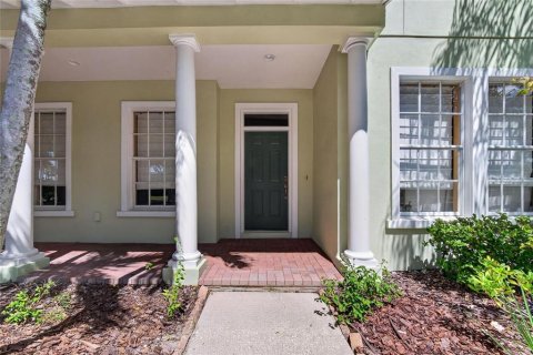 Touwnhouse à vendre à Apollo Beach, Floride: 3 chambres, 243.68 m2 № 2376807 - photo 4