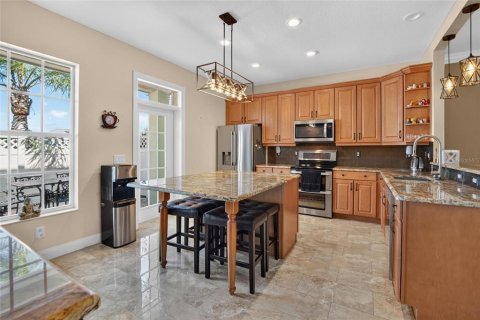 Touwnhouse à vendre à Apollo Beach, Floride: 3 chambres, 243.68 m2 № 2376807 - photo 19