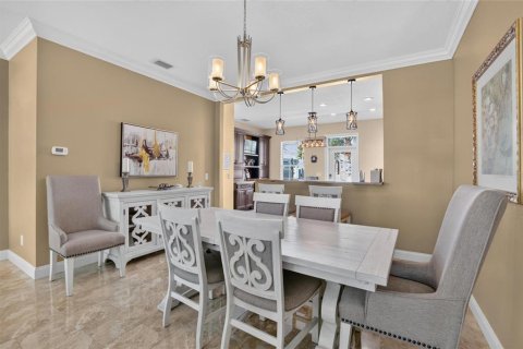 Touwnhouse à vendre à Apollo Beach, Floride: 3 chambres, 243.68 m2 № 2376807 - photo 15