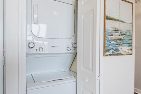Condominio en venta en Saint Petersburg, Florida, 1 dormitorio, 47.01 m2 № 1723029 - foto 24