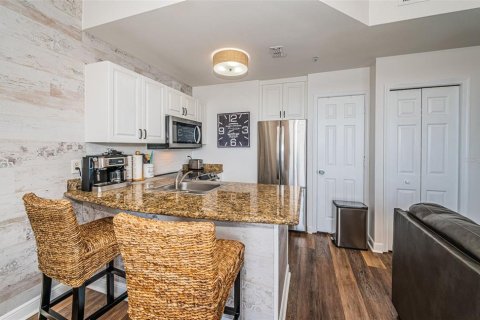 Condo in Saint Petersburg, Florida, 1 bedroom  № 1723029 - photo 15