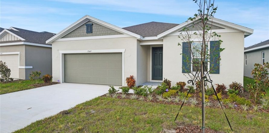 Casa en Winter Haven, Florida 4 dormitorios, 192.96 m2 № 2228472