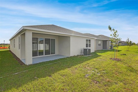 Casa en venta en Winter Haven, Florida, 4 dormitorios, 192.96 m2 № 2228472 - foto 18