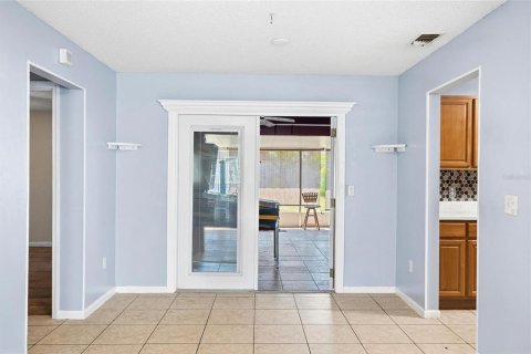 House in Deltona, Florida 3 bedrooms, 172.98 sq.m. № 2156730 - photo 17