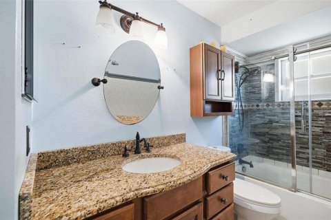 House in Deltona, Florida 3 bedrooms, 172.98 sq.m. № 2156730 - photo 30