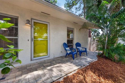 Appartement à louer à Saint Petersburg, Floride: 2 chambres, 72.74 m2 № 2408275 - photo 2