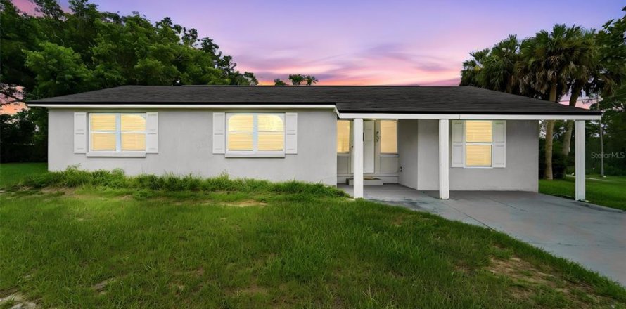 Villa ou maison à DeBary, Floride 3 chambres, 138.24 m2 № 2289902