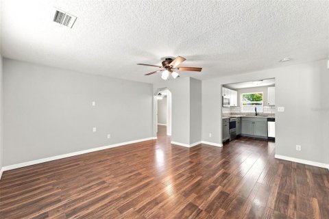 Villa ou maison à vendre à DeBary, Floride: 3 chambres, 138.24 m2 № 2289902 - photo 19