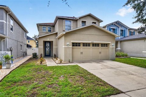 House in Wesley Chapel, Florida 3 bedrooms, 159.7 sq.m. № 2222762 - photo 3