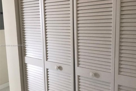 Copropriété à louer à Aventura, Floride: 2 chambres, 115.66 m2 № 1925697 - photo 29